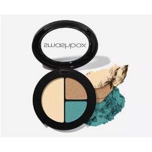 Smashbox Photo Edit Eye Shadow Trio ON LOCATION